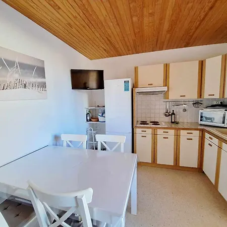 Climatise 3 Pieces Pour 6 Personnes Avec Terrasse Et Jardin A - Fr-1-326-642 Marseillan (Herault)