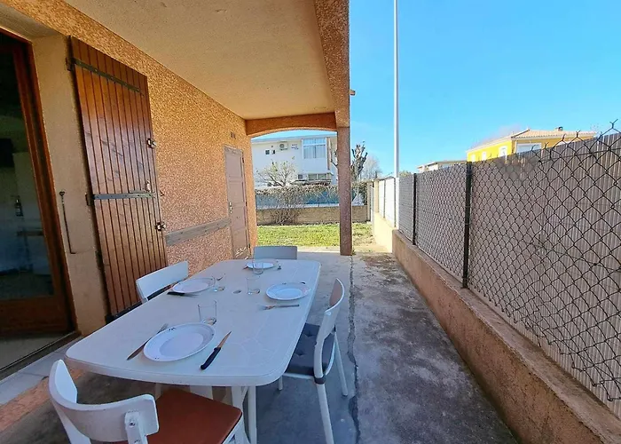Climatise 3 Pieces Pour 6 Personnes Avec Terrasse Et Jardin A - Fr-1-326-642 مارسيلان